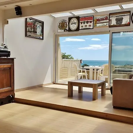 385, Port Nature 3 Au Village Naturiste * Agde