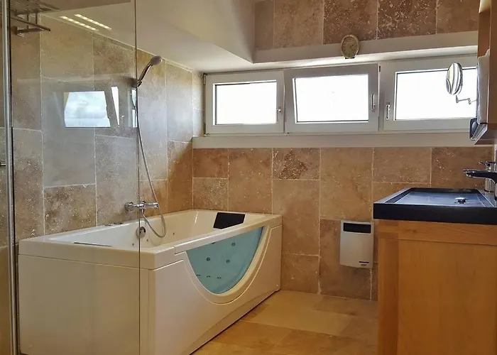 Апартаменты 385, Port Nature 3 Au Village Naturiste